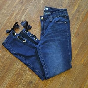 Skinny Jean with black ribbon detail